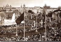 Москва - Площадь Колхозов на открытии послевоенной ВСХВ 1954,