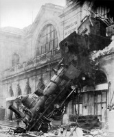  - Крушение поезда на Gare Montparnasse в Париже в 1895 году.