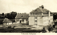 Нестеров - Stallupoenen, Volksschule.