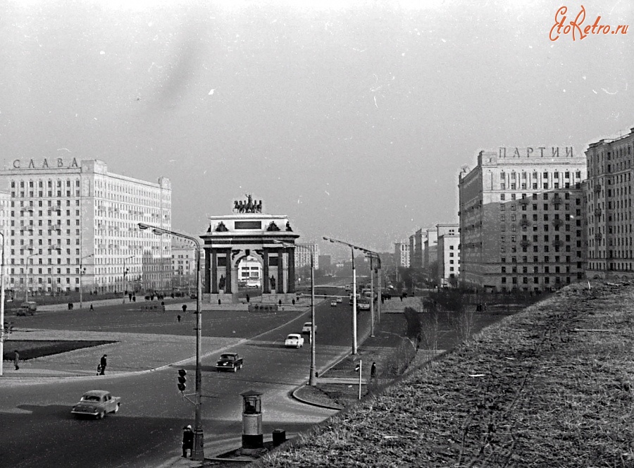 Москва - Триумфальная арка на Кутузовском проспекте