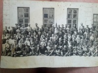 Лунинец - Собрание у стен вокзала Лунинец Фото 1930