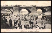 Дрезден - Дрезден. Найсухіша погода в 1904 р. Люди біля річки Ельба.