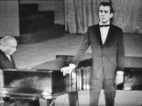 Ретро знаменитости - 10 ноября 1963г.состоялся сольный концерт Муслима Магомаева в Государственном Концертном зале им.П.И.Чайковского