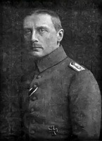 Советск - Капитан Флетхер. Его батарея в боях 12-13 сентября 1914 года обеспечила сохранность моста Королевы Луизы.