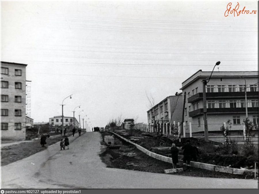 Мурманск - Пересечение ул. П. Морозова с ул. Свердлова. Детская городская Больница