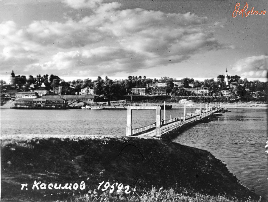 Касимов - Вид города с правого берега Оки. Набережная.