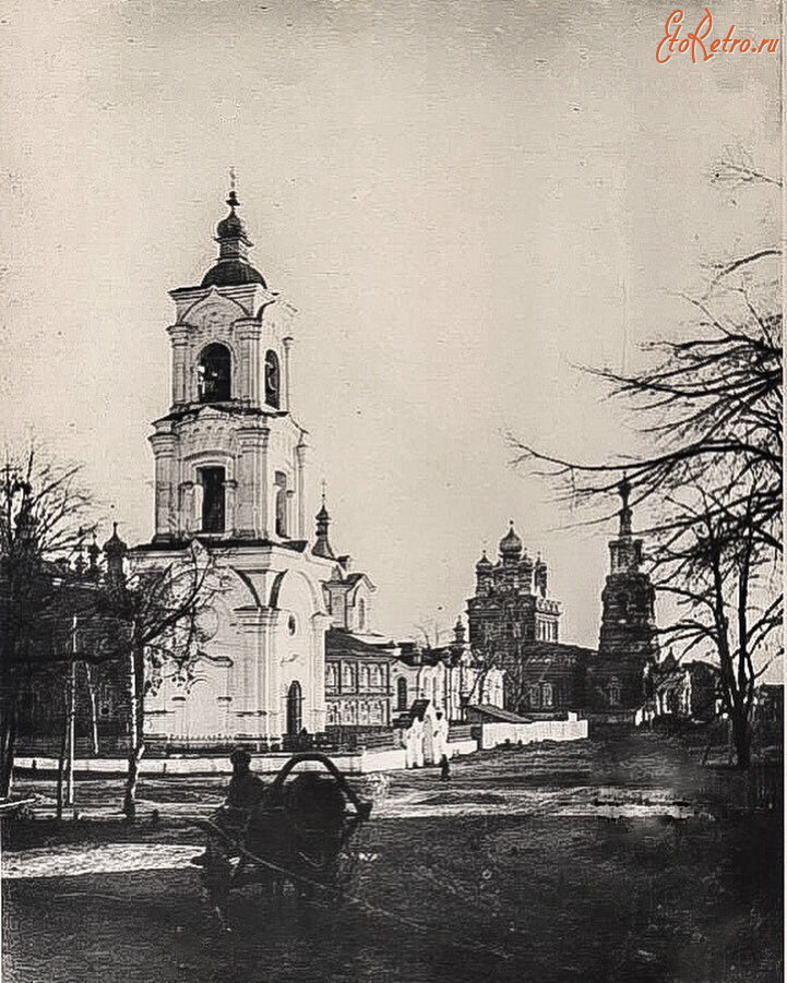 Кадом - Димитриевский собор и  Милостиво-Богородицкий женский монастырь.