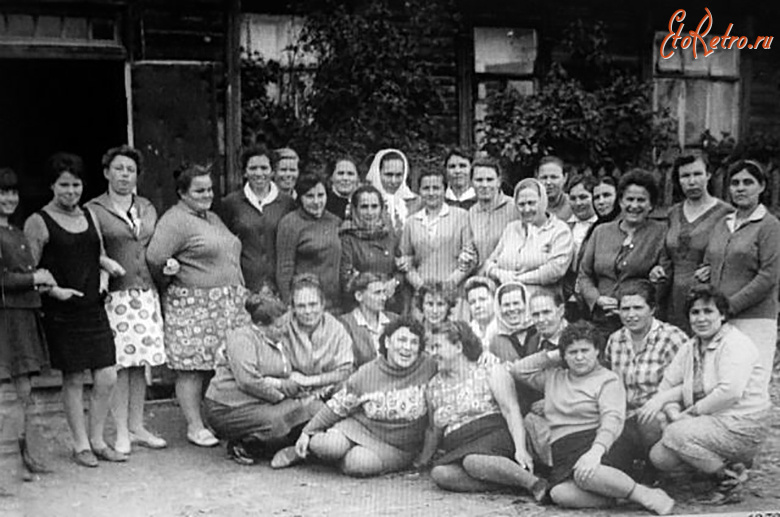 Кадом - Работницы фабрики 