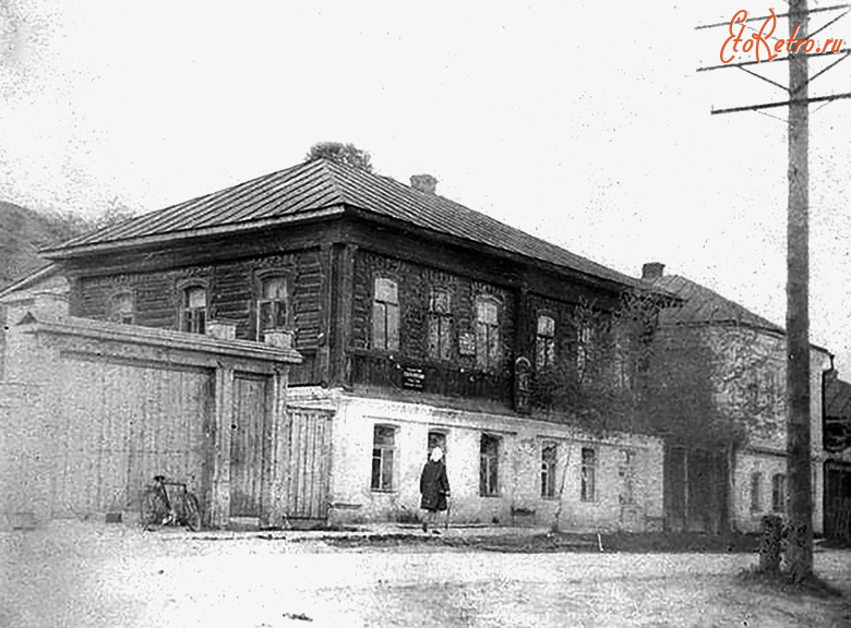 Кадом - Здание поселкового совета.