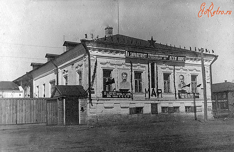 Кадом - Кадом.