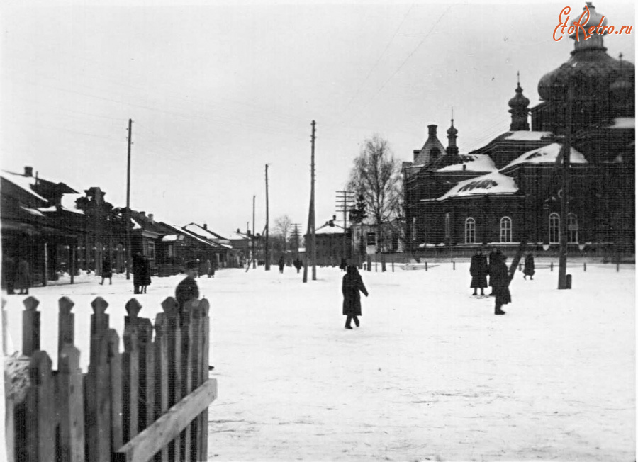 Кадом - Центральная площадь. Собор Дмитрия Ростовского.
