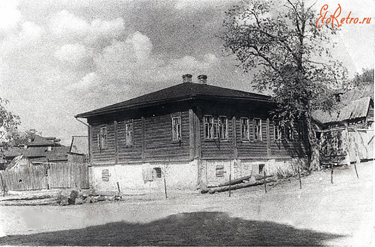 Кадом - Улица Ленина. Здание детского дома.