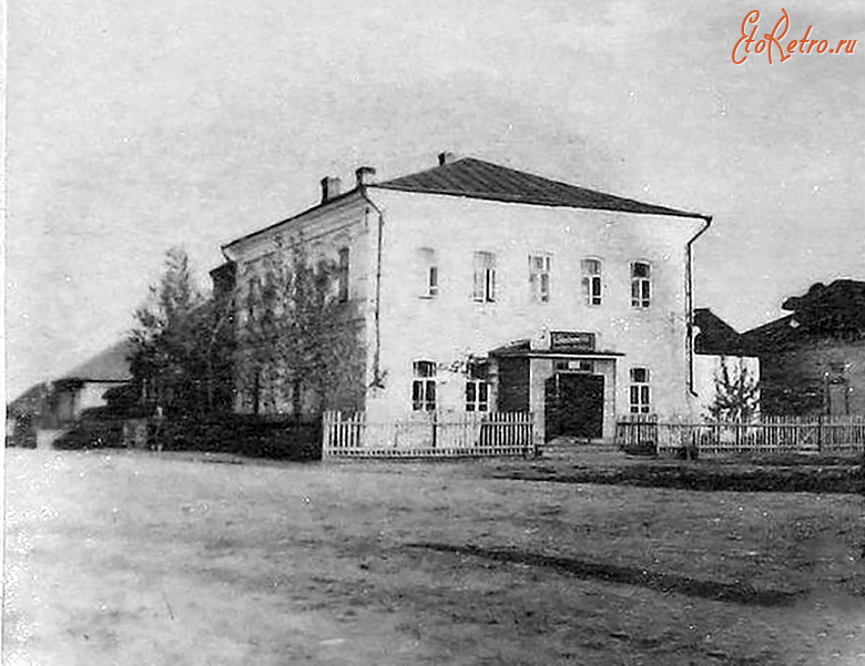 Кадом - Кадом.