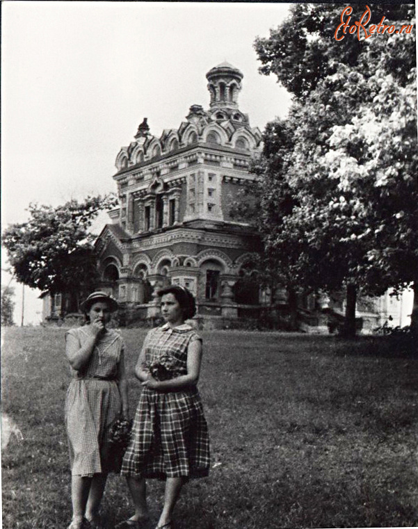 Старожилово - Церковь Петра и Павла в Старожилово.