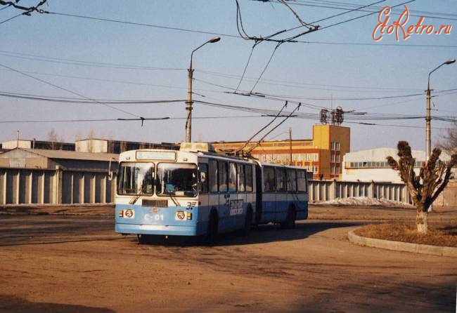 Энгельс - Троллейбус ЗИУ-10 (ЗИУ-6205) на кольце маршрута №8
