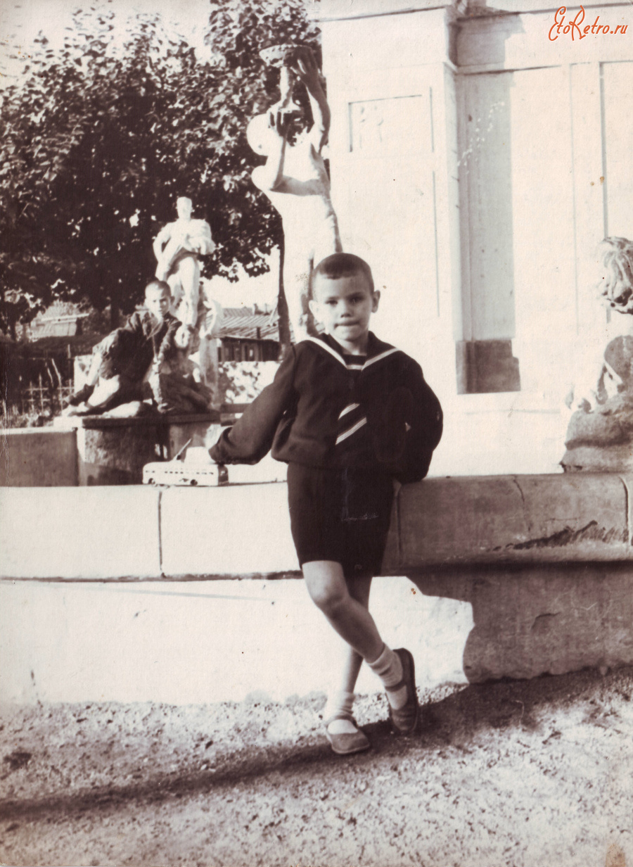 Разное - Неизвестный мальчуган.