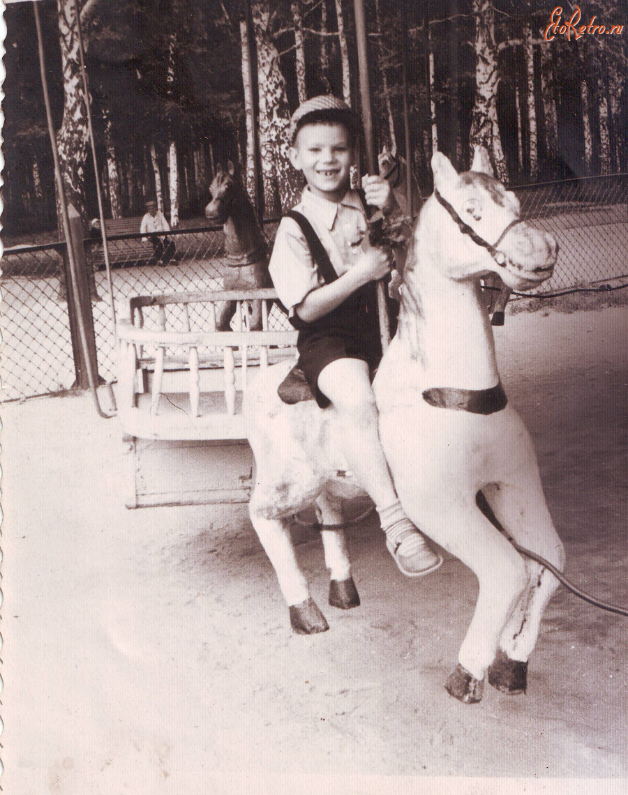 Разное - Юный наездник.