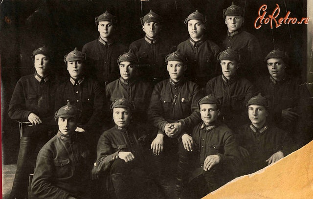 Вольск - Курсанты Вольской военной школы летчиков и авиатехников. 1933г.