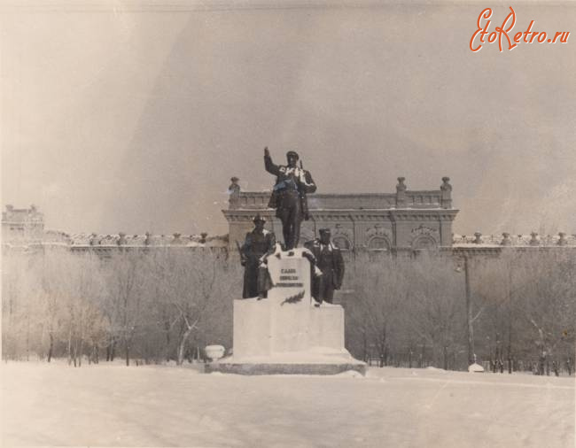 Аткарск - Памятник борцам революции