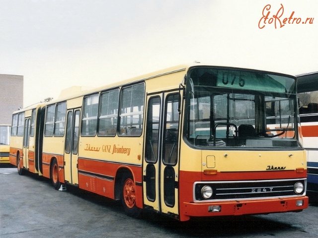 Ретро автомобили - Автобусы IKARUS