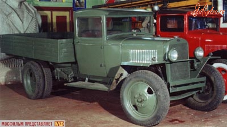 Ретро автомобили - ГАЗ ММ, год выпуска 1942