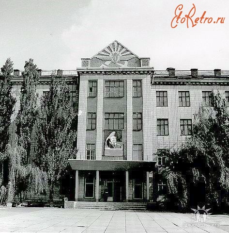 Луганск - Штаб училища