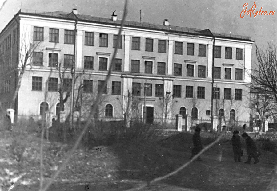 Серов - Школа №20.