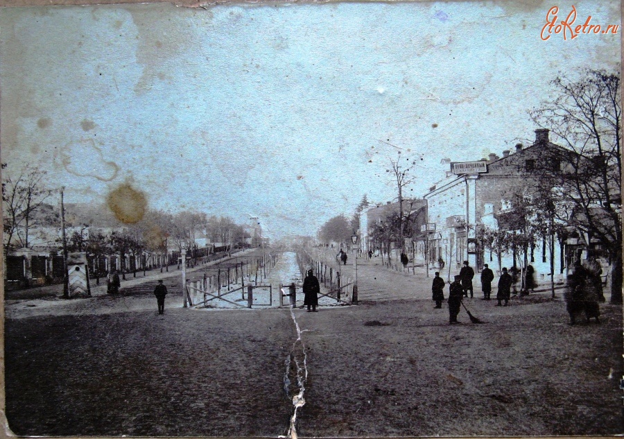 Винница - Центр, вид с востока. (Почтовая ул., Николаевский пр.) в 1900 - 1920 г.г.