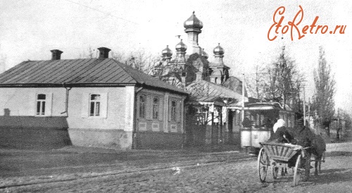 Житомир - Деревянная церковь Богоявленского монастыря  была построена на Большой Бердичевской в 1898 году.