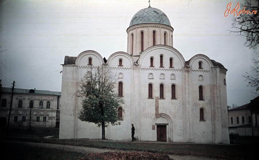 Чернигов - Чернігів.  Борисоглібський собор.
