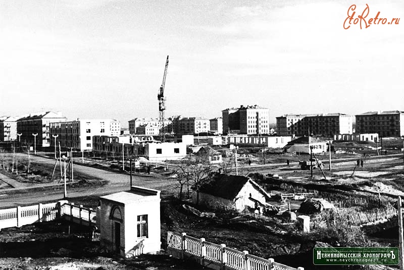 Невинномысск - Угол улиц Павлова и Менделеева (вид со стороны городской больницы). 1958–1959 гг.