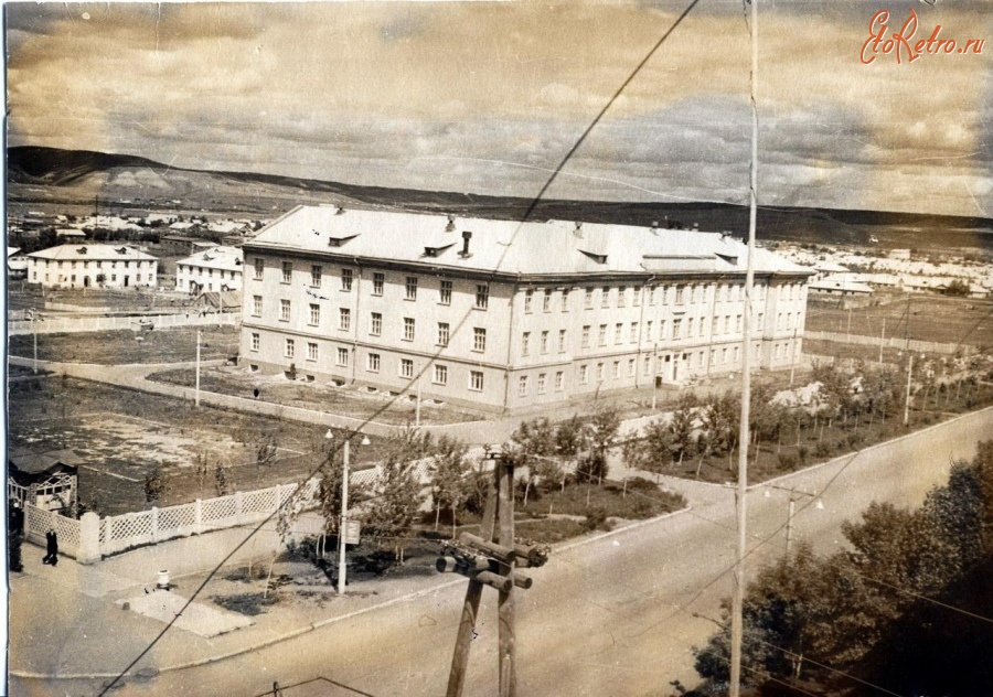 Альметьевск - Нынешнее здание Нефтяного института