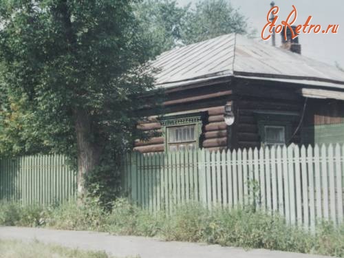 Москва - Царицыно. Один из домов на ул. Прохладной (1990-е)