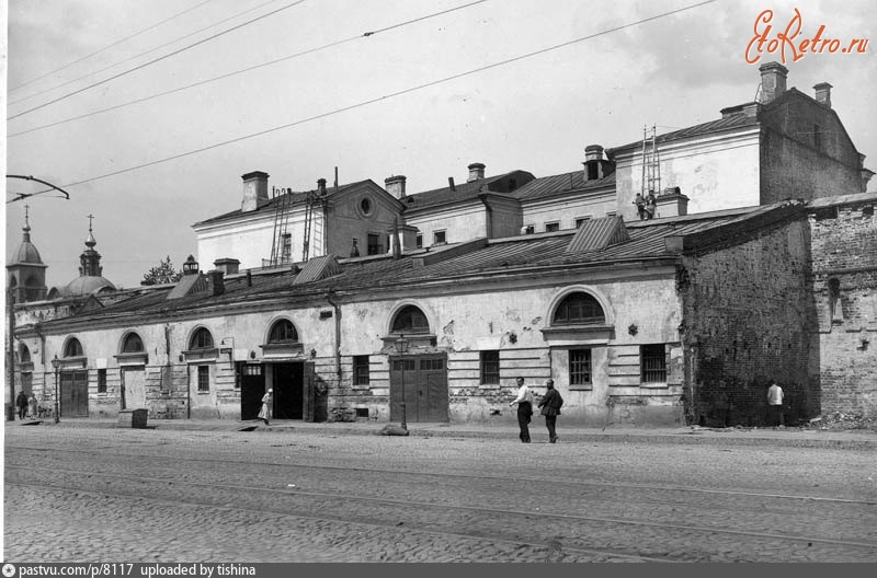 Москва - Москворецкая набережная. Лабазы у китайгородской стены 1921—1922, Россия, Москва,