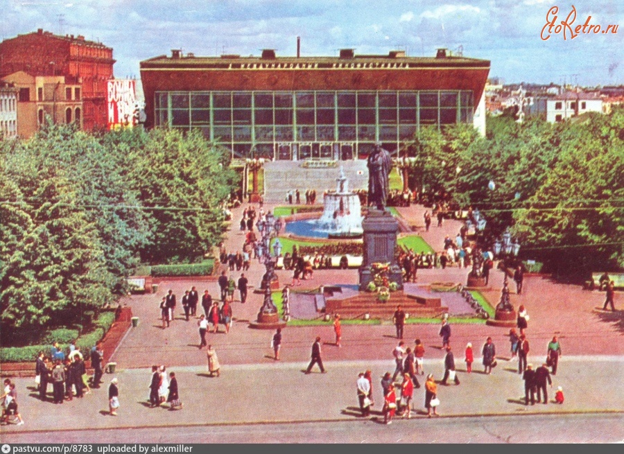 Москва - Кинотеатр «Россия». Первый кинофестиваль 1968, Россия, Москва,