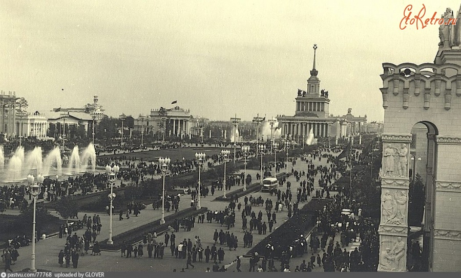 Москва - ВСХВ. Площадь Колхозов.