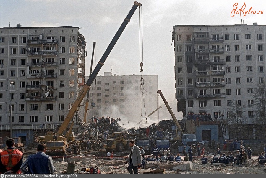 Москва - Разбор завалов после взрыва
