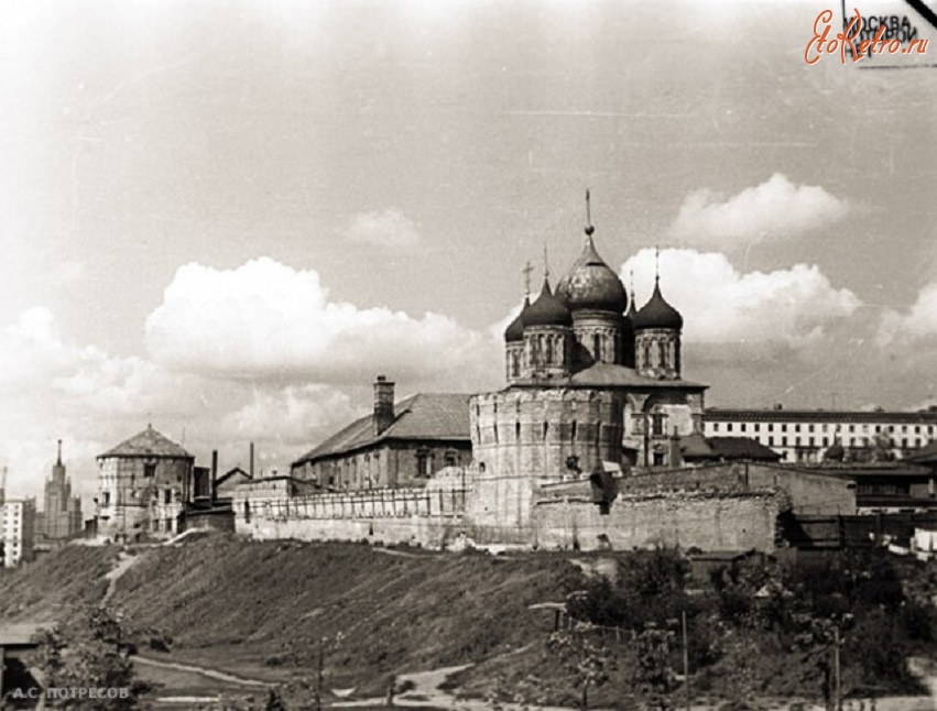 Москва - Новоспасский монастырь, общий вид, 1956-57 гг.