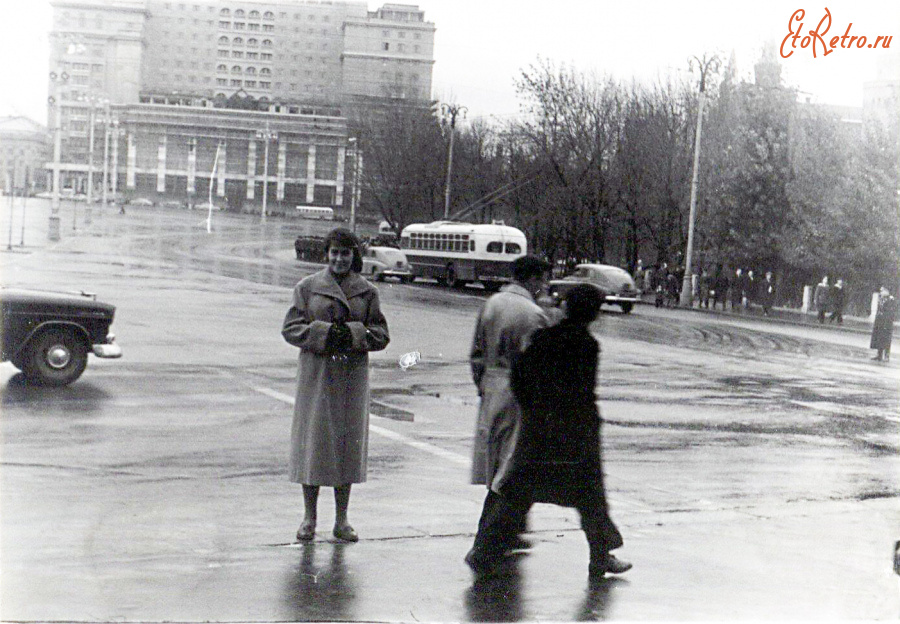 Москва - Манежная площадь. Гостиница Москва.