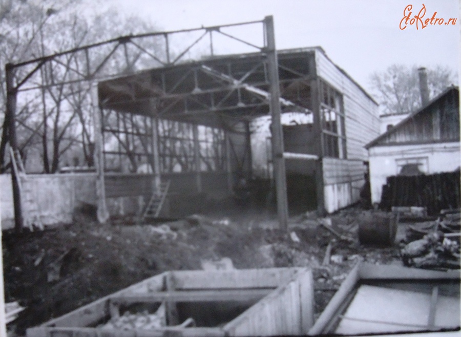 Болохово - Болоховский экспериментальный завод до реконструкции 1978 года.      Новый корпус  строится.