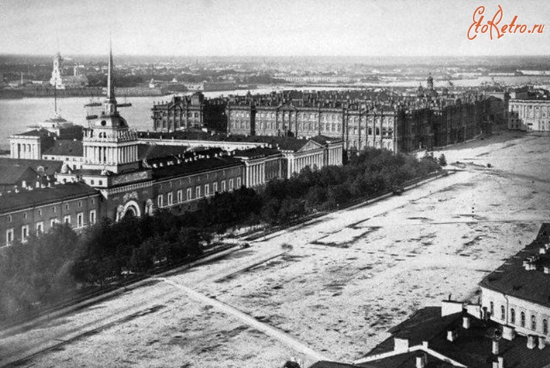 Санкт-Петербург - Вид на Адмиралтейство и Зимний дворец