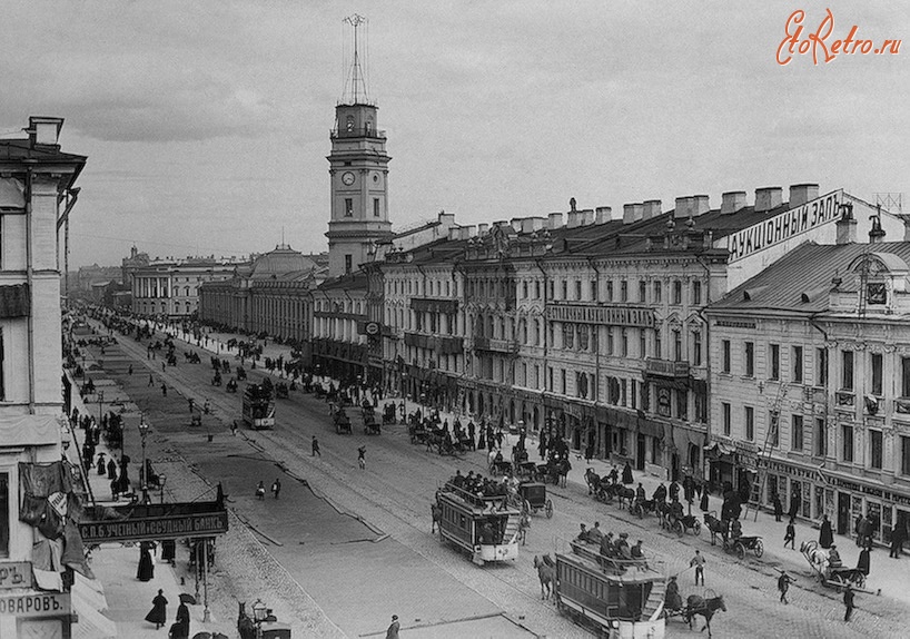 Санкт-Петербург - Вид Невского проспекта у Гостиного двора