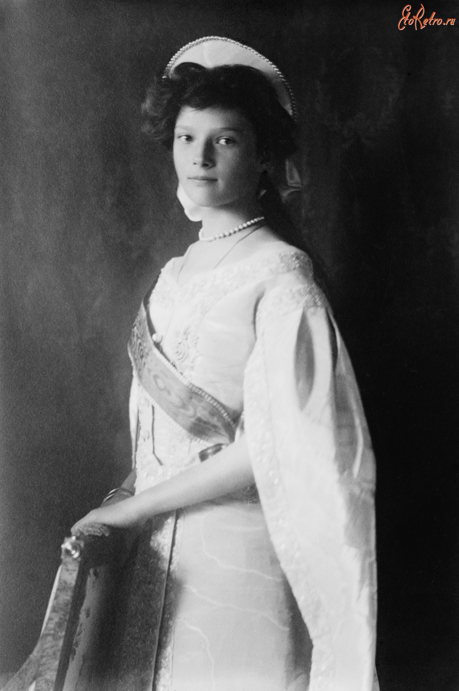 Санкт-Петербург - Grand Duchess Tatiana Nikolaevna of Russia in Court Dress