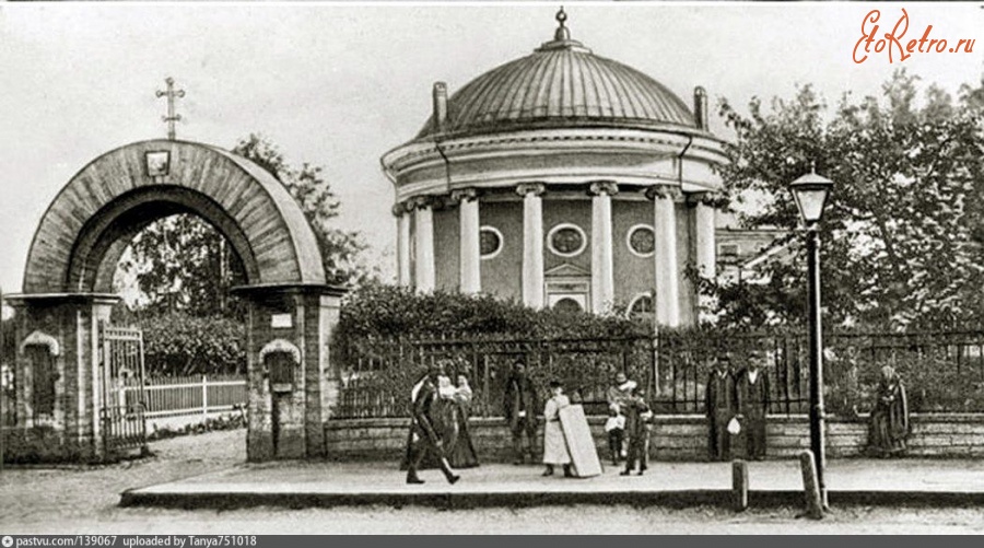 Санкт-Петербург - Троицкая церковь («Кулич и пасха»)