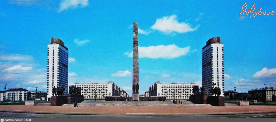 Санкт-Петербург - Памятник героическим защитникам Ленинграда