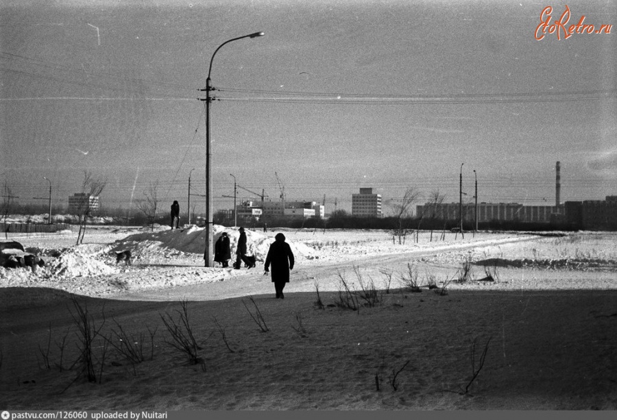 Санкт-Петербург - Вид на Пражскую улицу