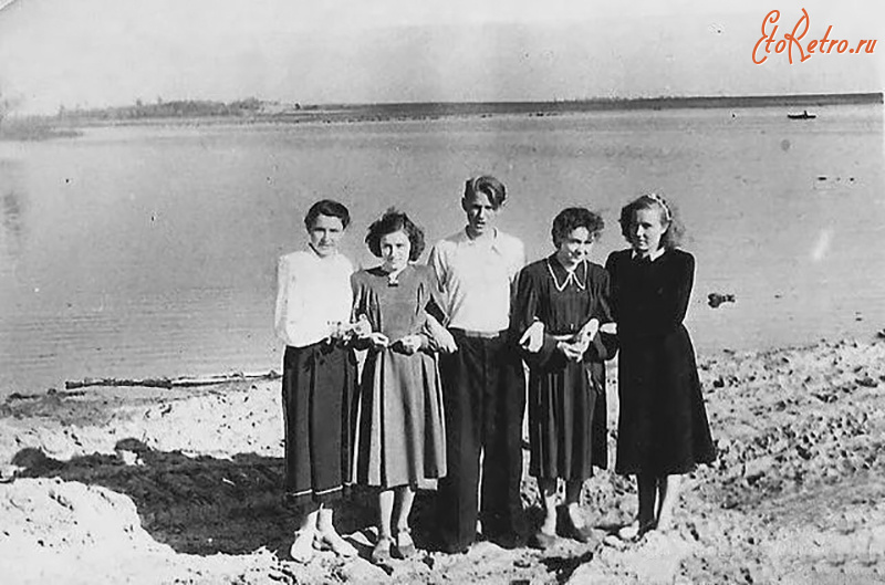 Старая Майна - На берегу реки Майна.