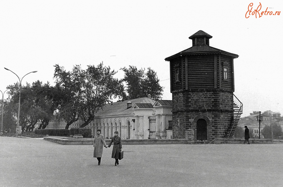 Екатеринбург - Свердловск. Водонапорная башня на Плотинке.