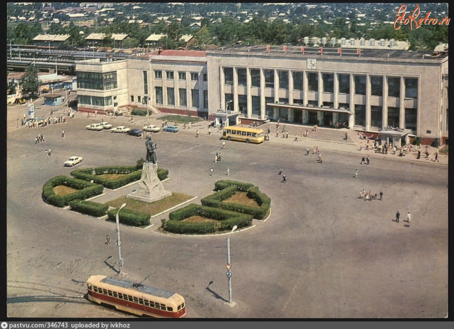Хабаровск - Железнодорожный вокзал в Хабаровске