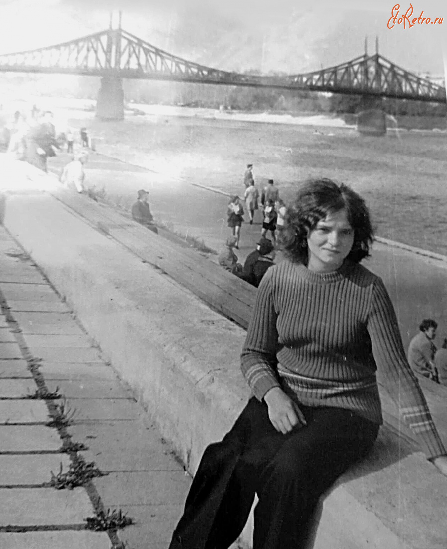 Тверь - Старый Волжский мост и набережная в Горсаду.